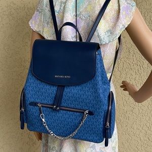 Michael Kors Jet Set Item LG Chain Backpack